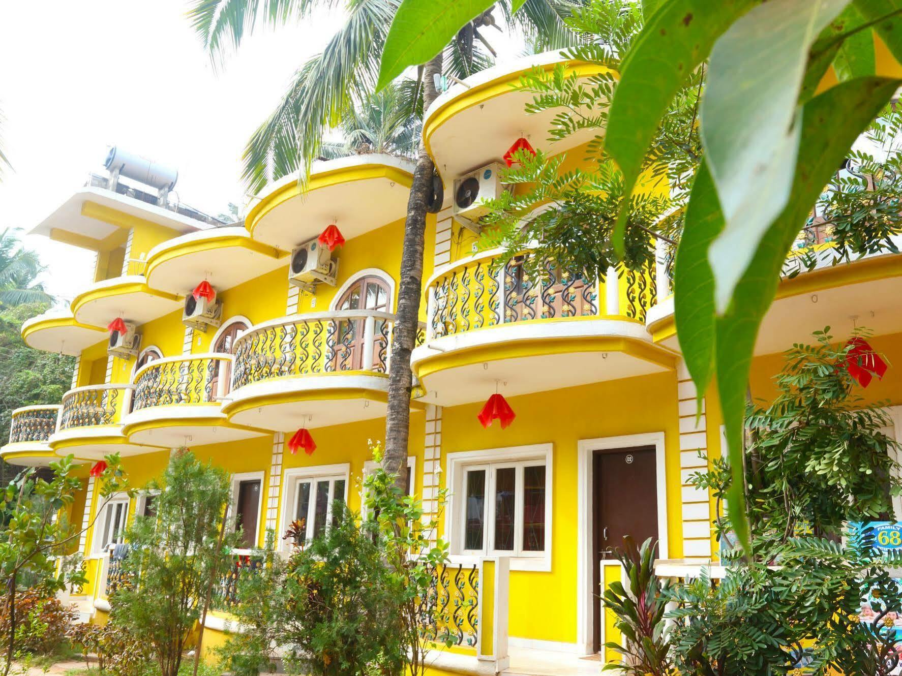 Dreams Palm Beach Resort Calangute Exterior foto